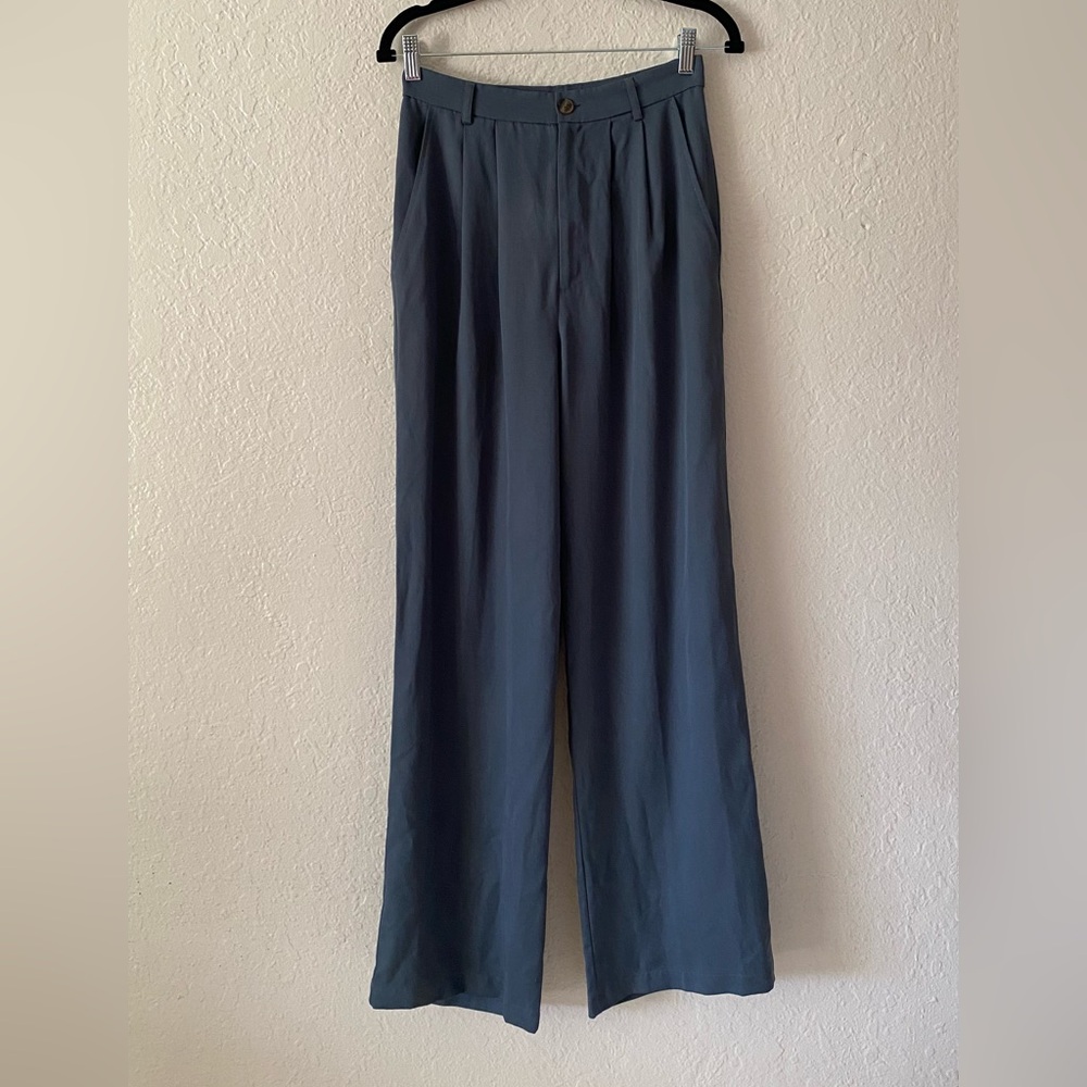 Reformation Cream Top and Gray Wide Leg Pants - Picture 6 of 13